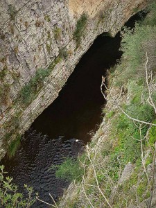 vertido-rio-frio-2