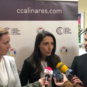 Mónica Moreno señala que el nuevo Plan de Comercio Interior del Gobierno del cambio responde a “la importancia del sector para Andalucía”