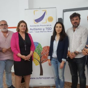 Cs Jaén se compromete a ofrecer una atención integral a las personas del colectivo LGTBI que sufran rechazo por su familia