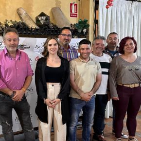 Ciudadanos se reúne con los comerciantes de Alcalá la Real para conocer sus propuestas, que estarán recogidas en el programa electoral